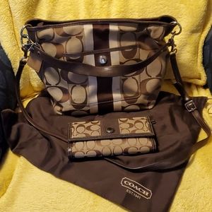 Coach purse and wallet
